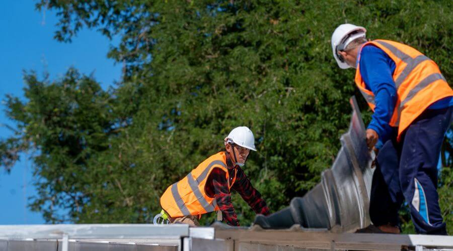 Professional new roof installation services in Pullman, MI